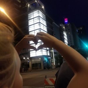 Meet your Posher, Windi